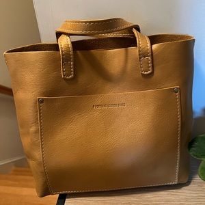 Portland Leather Goods Medium Crossbody in Honeycomb